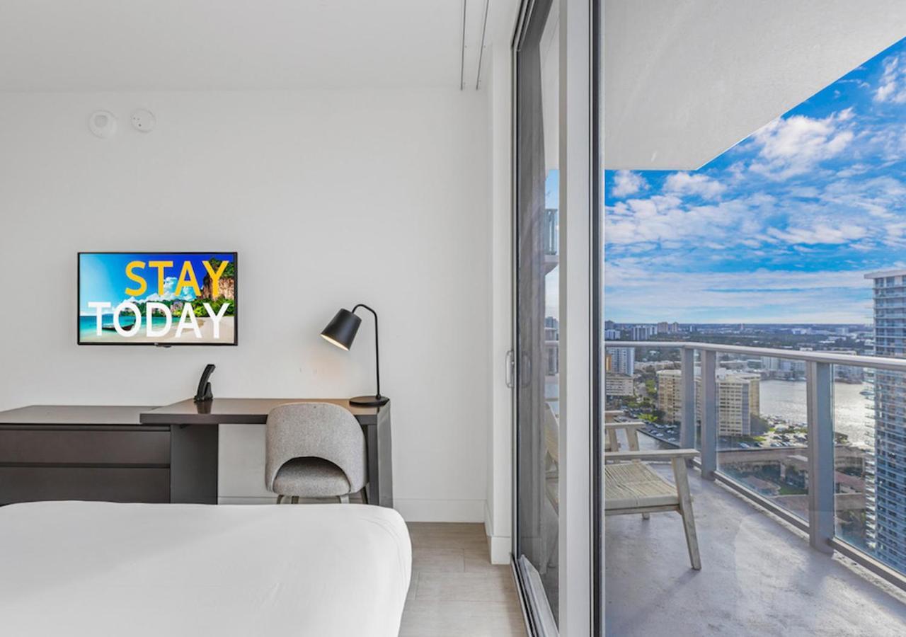 Hyde Beach House Three-Bedroom, Waterfront, Ocean And Intercostal View, Rooftop Pool, 5 Min Walk To Beach Hollywood Exteriör bild