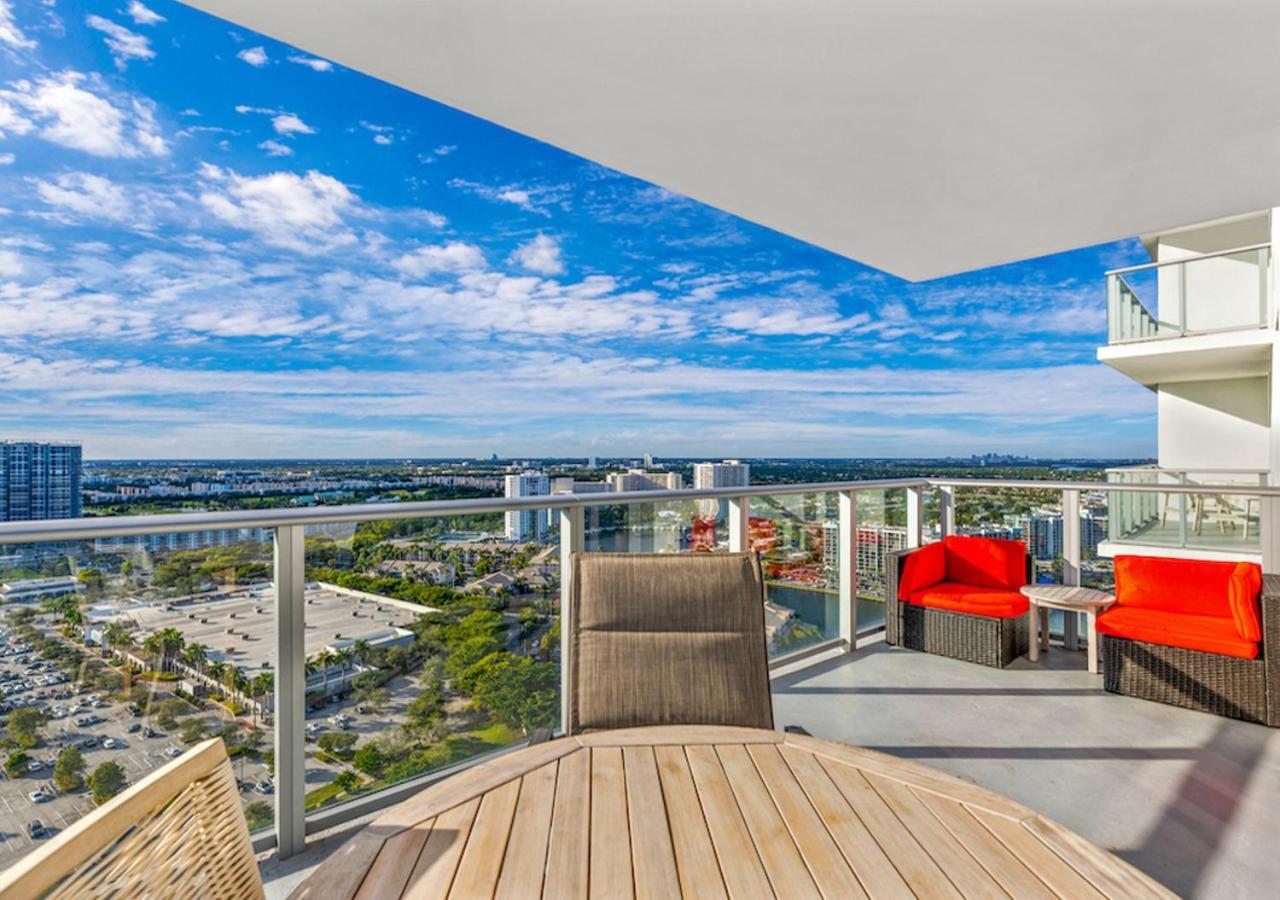 Hyde Beach House Three-Bedroom, Waterfront, Ocean And Intercostal View, Rooftop Pool, 5 Min Walk To Beach Hollywood Exteriör bild
