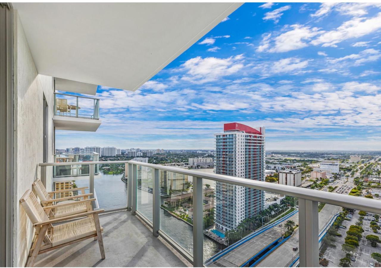 Hyde Beach House Three-Bedroom, Waterfront, Ocean And Intercostal View, Rooftop Pool, 5 Min Walk To Beach Hollywood Exteriör bild